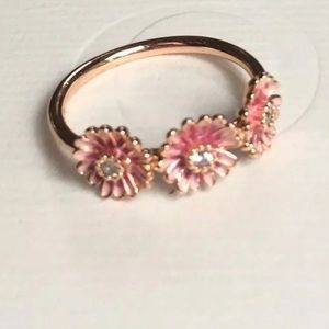 Pink Daisy trio Ring size 6.5